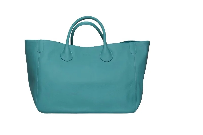 Medium Leather Bag In Audrey - Tiffany Blue