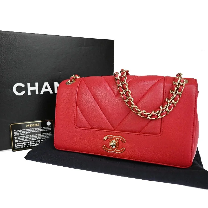 Chanel Mademoiselle  Leather Shoulder Bag (Pre-Owned)