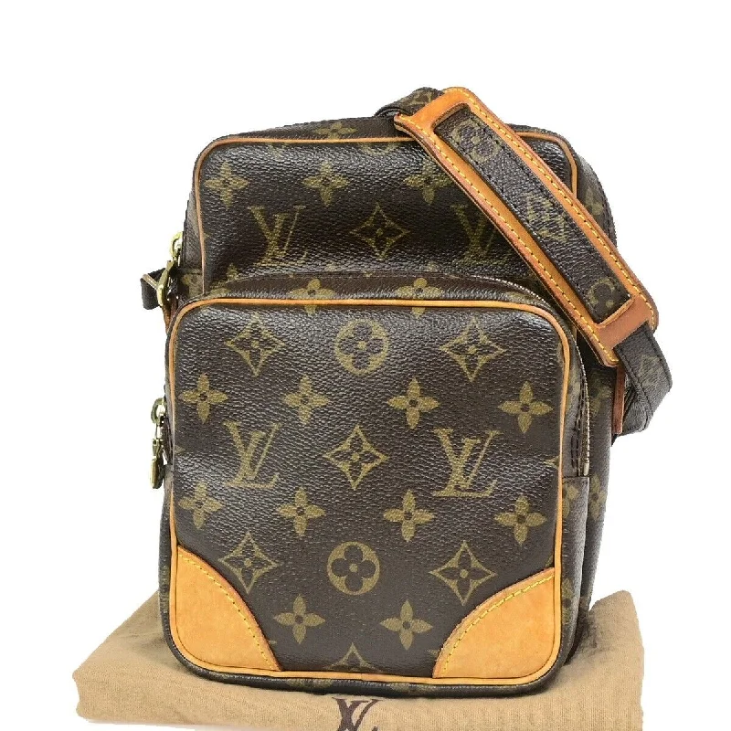 Louis Vuitton Amazon  Canvas Shoulder Bag (Pre-Owned)