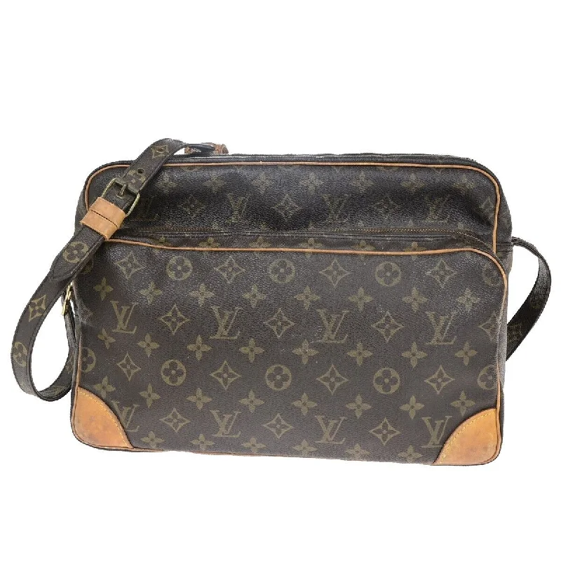 Louis Vuitton Nile  Canvas Shoulder Bag (Pre-Owned)