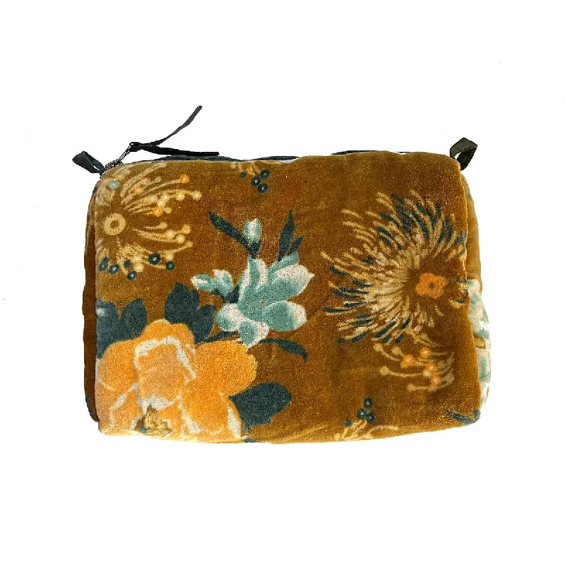 Rome Velvet Pouch Fuji Gold