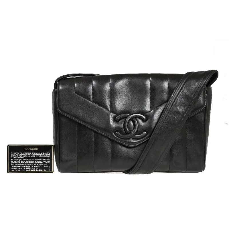 Chanel Mademoiselle  Leather Shoulder Bag (Pre-Owned)