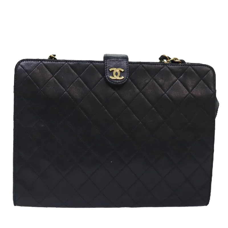 Chanel Matelassé  Leather Shoulder Bag (Pre-Owned)