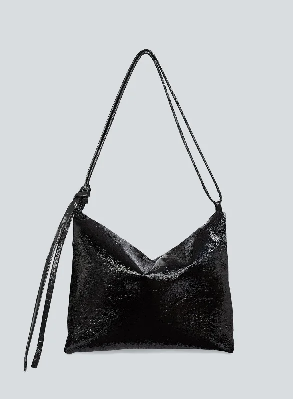 Loop bag lacquer wool | black